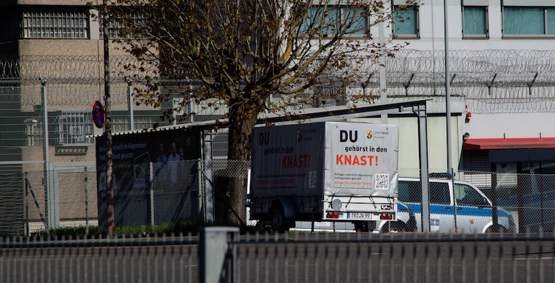 dugehoerstindenknast Unter der Br&uuml;cke - Stadt der Engel
